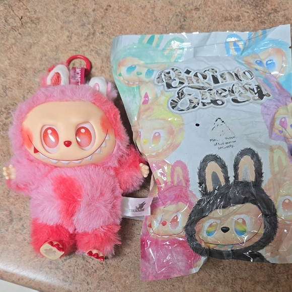 Labubu Lafufu You Get 2! - Picture 1 of 1